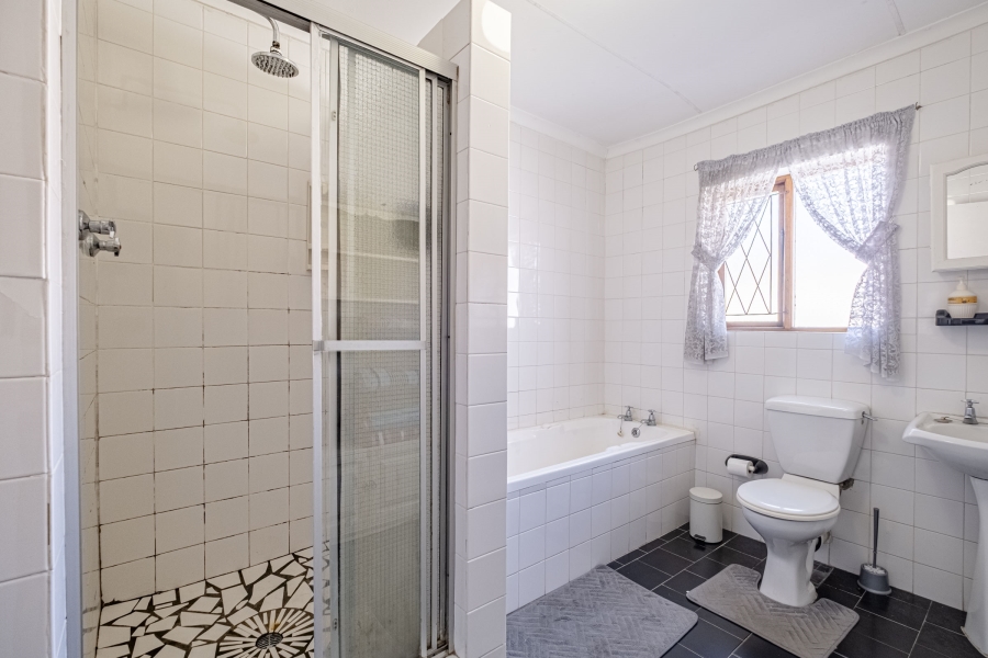 To Let 3 Bedroom Property for Rent in Humewood Eastern Cape